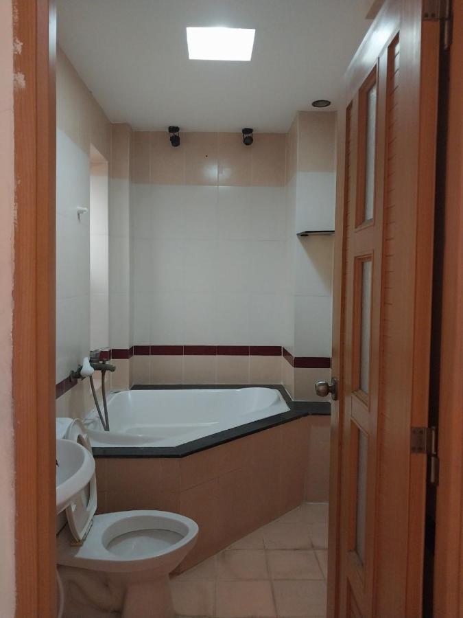 Khach San Mai Hoang 2 Otel Ho Şi Min Dış mekan fotoğraf